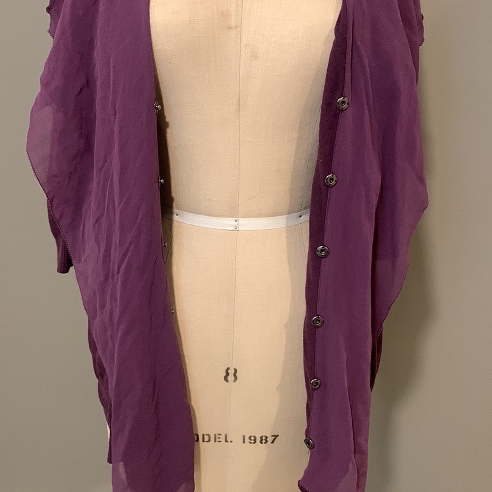 Hinge Silk Ruffle Front Cardigan. - Picture 4 of 4